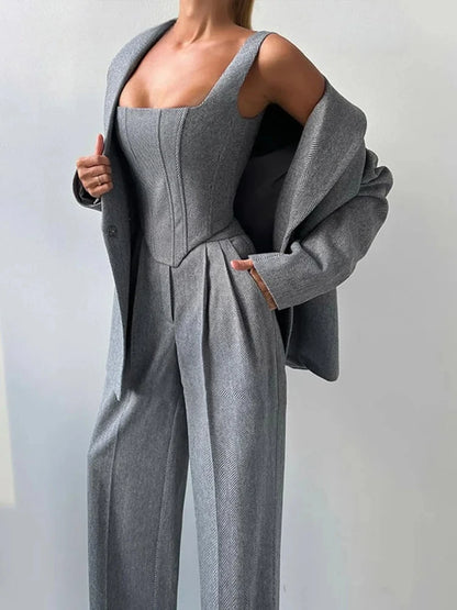 Dolce™ - Three-piece set with double jacket